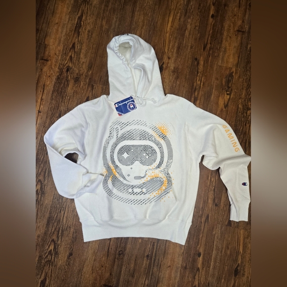 Ultimate Gaming Hoodie Champion M nwt $70 White Cool Students gamer graphics - Picture 1 of 16